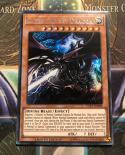 * SLIFER THE SKY DRAGON * PRISMATIC SECRET RARE MINT ALTERNATE ART TN19 YUGIOH! - Image 1
