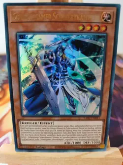 Schweigsamer Schwertkampfer RA02-DE011 Ultra Rare DE NM YUGIOH - Image 1