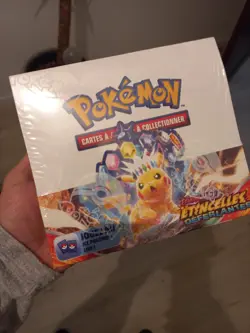 Display Scellee EV08 EV8 Etincelles Deferlantes Pokemon FR Parfaitement Scelle - Image 1