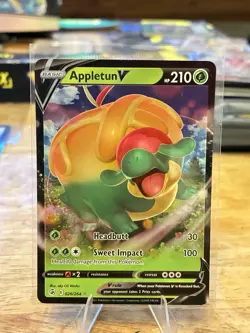 Appletun V 026/264 Sword and Shield: Fusion Strike NM - Image 1