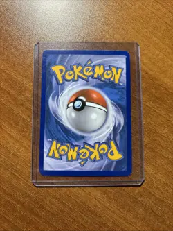 Reshiram (Full Art) RC22/RC25 Legendary Treasures Pokemon Radiant Collection - Image 2