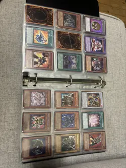 Yu-Gi-Oh Collection Over 900 Cards - Image 2