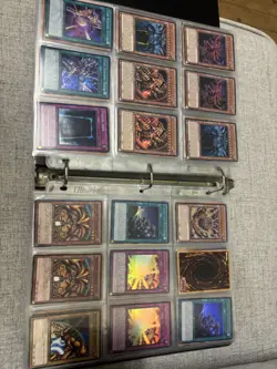 Yu-Gi-Oh Collection Over 900 Cards - Image 4