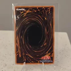 Phara, the Goddess of the Beginning Effect Holo Japanese Yu-Gi-Oh! Ultimate Rare - Image 2