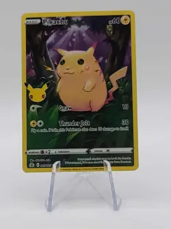 Pokemon Pikachu 005/025 - Celebrations - Holo Full Art NM - Image 1