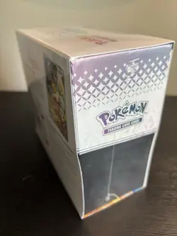 Pokemon TCG Scarlet & Violet Prismatic Evolutions Elite Trainer Box ETB DMG J - Image 5
