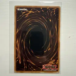 Yugioh A Feather Of The Phoenix FET-EN037 1st Edition Ultimate Rare - Image 2