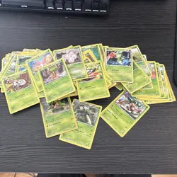 Pokemon Grass-Type Card Lot (130+ monster cards & 30 grass energy) Various Sets - Image 1
