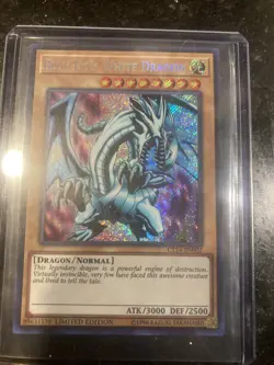 Yu-Gi-Oh! TCG Blue-Eyes White Dragon 2017 Mega-Tins Promos CT14-EN002 Limited... - Image 1