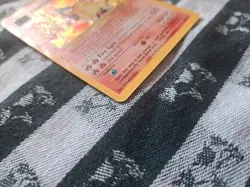 Pokemon TCG Charizard Celebrations 25th Anniversary 4/102 Rare Holo - Image 4