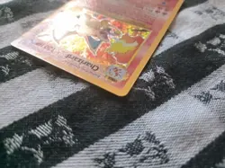Pokemon TCG Charizard Celebrations 25th Anniversary 4/102 Rare Holo - Image 5