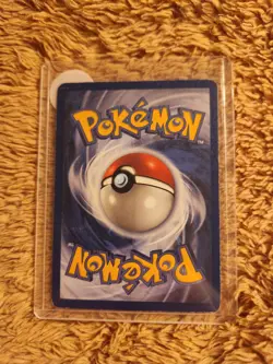 Pokemon TCG Moltres Fossil Card 27/62 1st Edition - Image 2