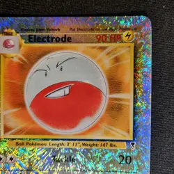 Electrode 22/110 Pokemon Legendary Collection Reverse Holo Rare Card WOTC NM - Image 4