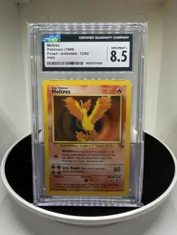 1999 POKEMON FOSSIL UNLIMITED HOLO #12/62 MOLTRES CGC 8.5 - Image 1