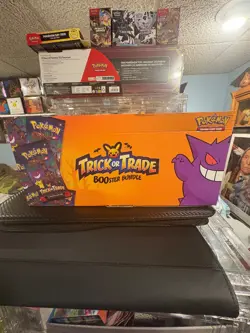 Trick Or Trade Pokemon Booster Bundle w/display 225 packs Gengar - Image 3