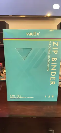 vaultx EXO-TEC 9-Pocket Side Loading Zip Binder Blue 360 Card Capacity - Image 1