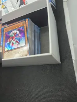 Yu-Gi-Oh! Mixed Card Lot with Box **READ** - Image 3