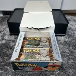 Topps 1999 Pokemon First Movie Booster Pack 23 Unsealed Box Canada Billingual - Image 1