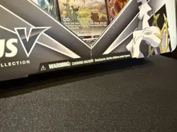 Pokemon TCG Arceus V Figure Collection Box - Sealed - TEAR ON BOX CHECK PHOTOS 820650850165 - Image 5