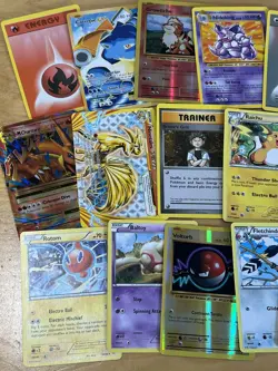 20 x Mixed Pokemon Cards Bundle Job Lot Trading - Image 2