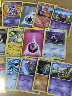 20 x Mixed Pokemon Cards Bundle Job Lot Trading - Image 3