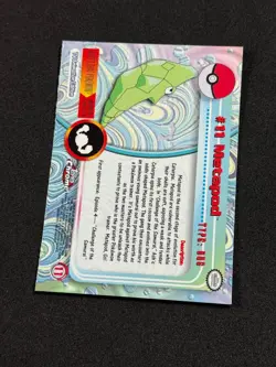 Pokemon Metapod #11 Topps Chrome Base Holo NM - Image 3