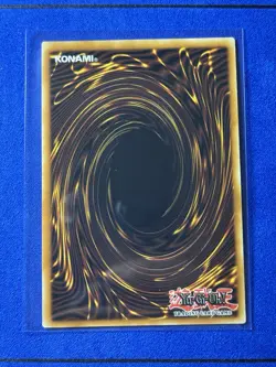 Yu-Gi-Oh! Maliss White Rabbit 1st Ed Starlight Rare RA05-EN136 - Image 2