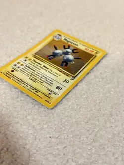 Pokemon TCG Magneton Base Set 9/130 Holo Rare 1999-2000 Pokemon TCG - Image 4