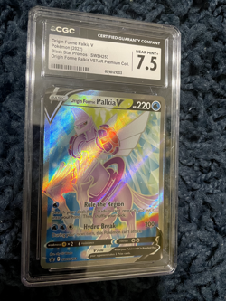 Origin Forme Palkia V SWSH253 SWSH: Sword & Shield Promo Cards Holo - Image 1
