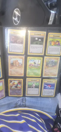 Pokemon binder lot - tons of vintage cards Base Set Venusaur Holo 1st Ed Moltres - Image 2