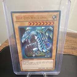 Konami Blue-Eyes White Dragon LC01-EN004 Ultra Rare Limited Edition Holo Vintage - Image 1