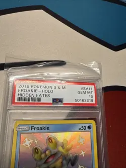 2019 Pokemon SM Hidden Fates Froakie #SV11/SV94 PSA 10 GEM MINT - Image 3
