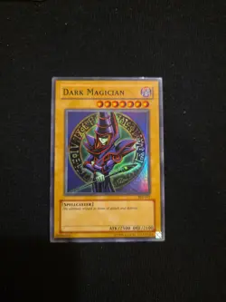 Yugioh! Dark Magician SYE-001 Super Rare Unlimited Light Play - Image 1