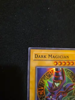 Yugioh! Dark Magician SYE-001 Super Rare Unlimited Light Play - Image 3