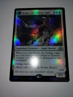 Magic MTG Eldritch Moon Bruna, the Fading Light / Brisela #015/205 Foil NM - Image 1