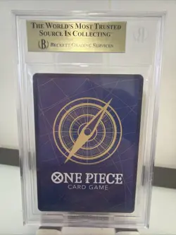 2022 Japanese One Piece Romance Dawn Dracule Mihawk OP01-070 SR Alt Art BGS 9.5 - Image 2