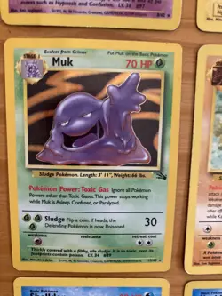 Pokemon Fossil Bundle 20 cards 3 Holos - Image 3