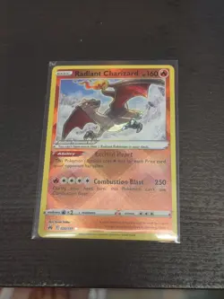 Radiant Charizard - 020/159 - Pokemon Crown Zenith Sword & Shield Ultra Rare NM - Image 1