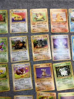 Vintage Pokemon 32 Card Lot Japanese Jungle WOTC Eevee Jigglypuff Pikachu - Image 5