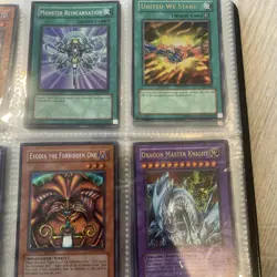 Yu-Gi-Oh All Vintage Binder 180 Cards + Original Playmats & Rule - Image 4