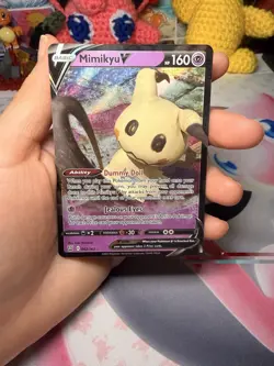 Pokemon Mimikyu V Swsh05: Battle Styles Ultra Rare Holo 062/163 160 HP - Image 1
