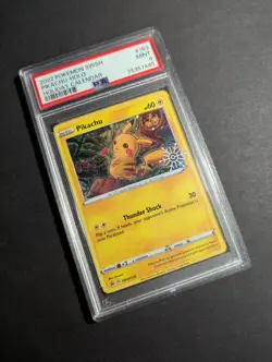 Pikachu SWSH153 - 2022 Pokemon Holiday Calendar Promo Holo PSA 9 - Image 2
