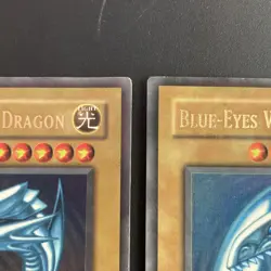 2 Yu-Gi-Oh! Blue-Eyes White Dragon SDK-001 & 89631139 Starter Deck Kaiba - Image 3