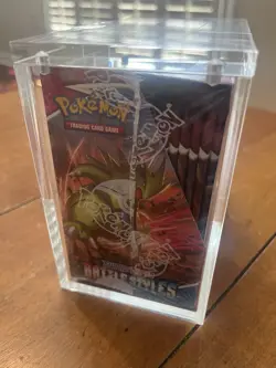 Pokemon Battle Styles booster box sealed 36 packs In Acrylic Case - Image 3