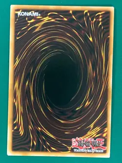 Blackwing Armed Wing PGLD-EN078 1st Edition Gold Rare Yu-Gi-Oh! - Image 2