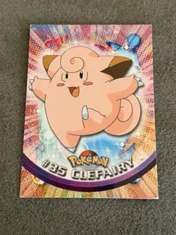 Topps Pokemon Clefairy #35 2000 TV Animation Edition Red Logo - Image 1