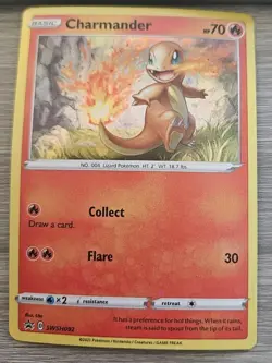 Charmander Holo Promo SWSH092 Pokemon - Image 1