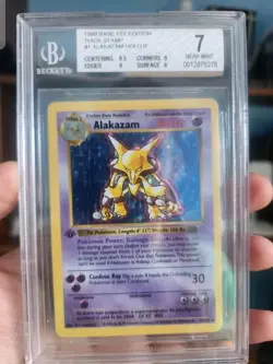 1st Edition Alakazam Holo Beckett 7 Pokemon Base Set 2/130 - Image 1