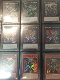 **BEST **Yugioh DoomZ Deck Core Collection - Image 1