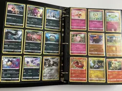 Pokemon Starter Pack - 475 Cards, Binders & Sleeves - Image 2